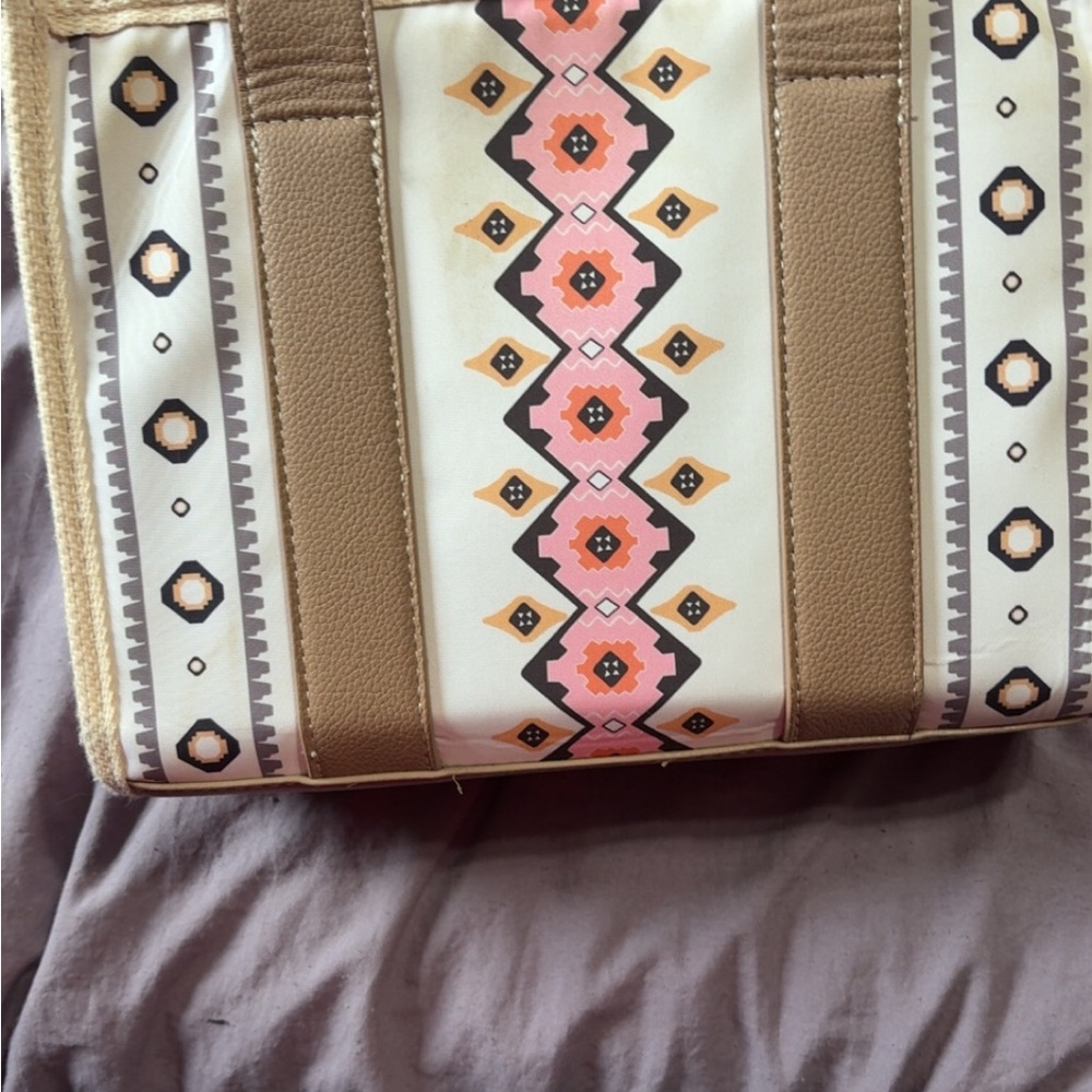 Colorful Patterned Belt - Picture 3 of 4
